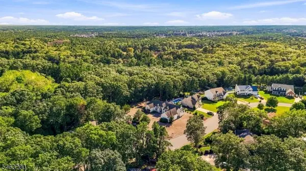 199 Royal Oak Dr, Ocean Twp., NJ 08758