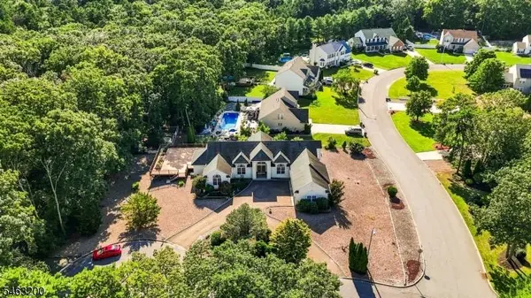 199 Royal Oak Dr, Ocean Twp., NJ 08758