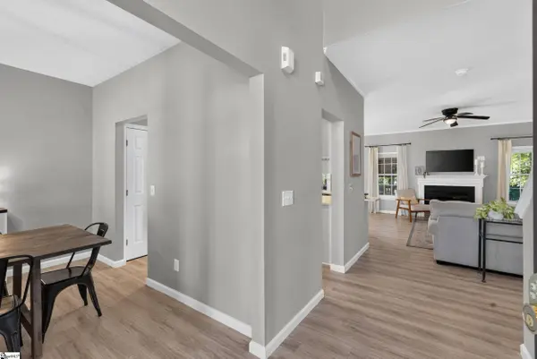 126 N Orchard Farms Avenue, Simpsonville, SC 29681