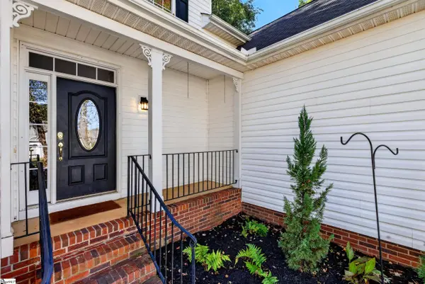 126 N Orchard Farms Avenue, Simpsonville, SC 29681