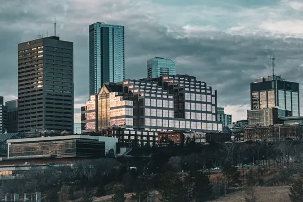 feature image of Moving to Edmonton: How to Choose the Right Community for Your Lifestyle