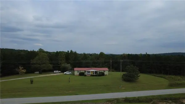 170 Jocassee Lake RD, Salem, SC 29676