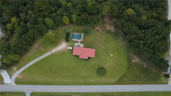 170 Jocassee Lake RD, Salem, SC 29676