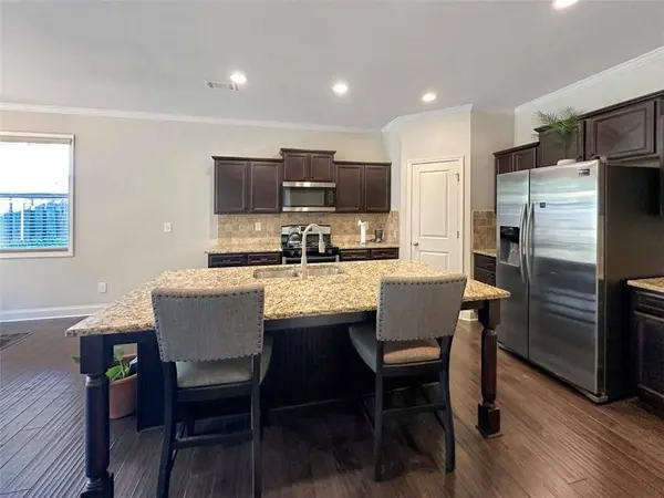 30 Holdings DR, Lawrenceville, GA 30044
