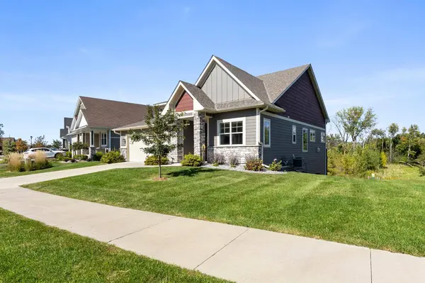 18374 Jurel WAY, Lakeville, MN 55044