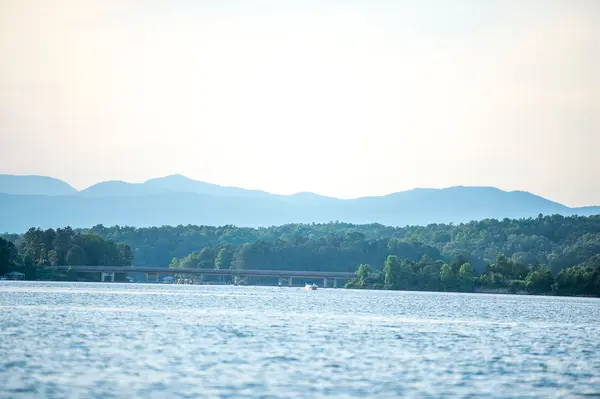 10 Best Things to Do Around Lake Keowee,Amy Twitty
