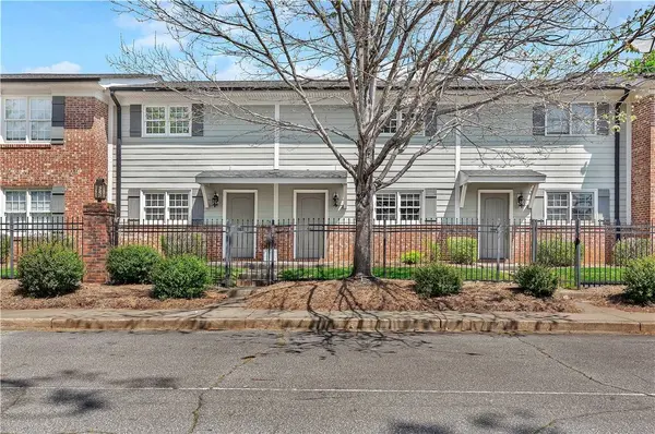 209 Calhoun ST
