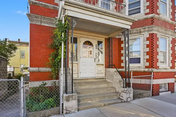 32 Ashley St #3, East Boston, MA 02128-2621