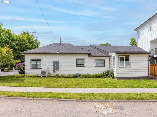 2407 N ROSA PARKS WAY, Portland, OR 97217