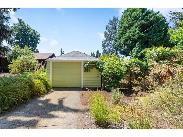 4737 SE 48TH AVE, Portland, OR 97206