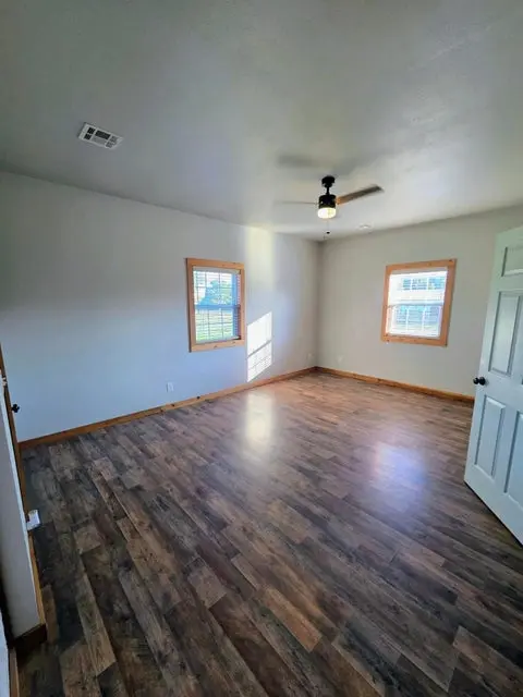 2225 S Main St, Jay, OK 74346-3809