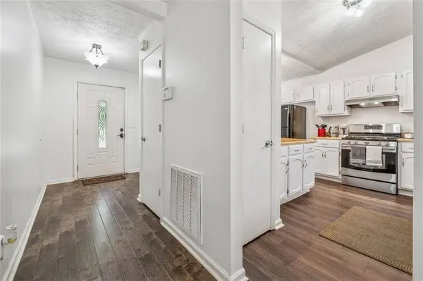 785 Greenhedge WAY, Stone Mountain, GA 30088