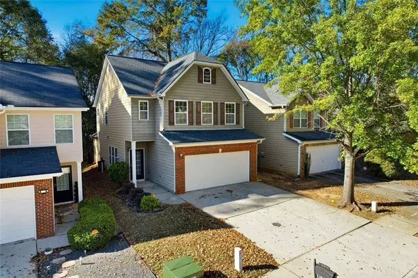 2157 Capella CIR SW, Atlanta, GA 30331