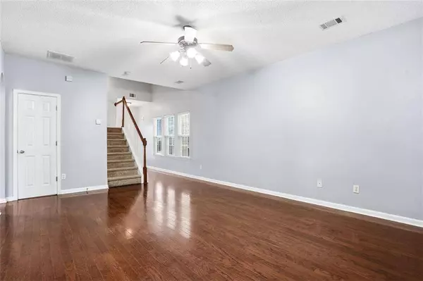 2157 Capella CIR SW, Atlanta, GA 30331