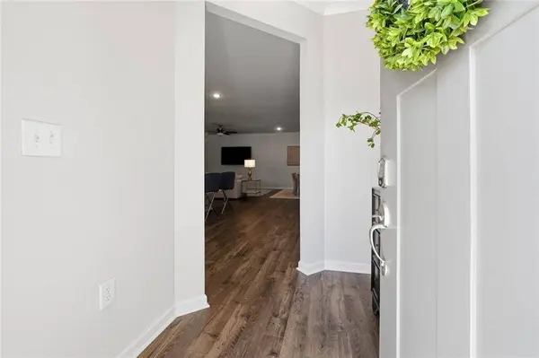 3930 Shelleydale DR, Powder Springs, GA 30127