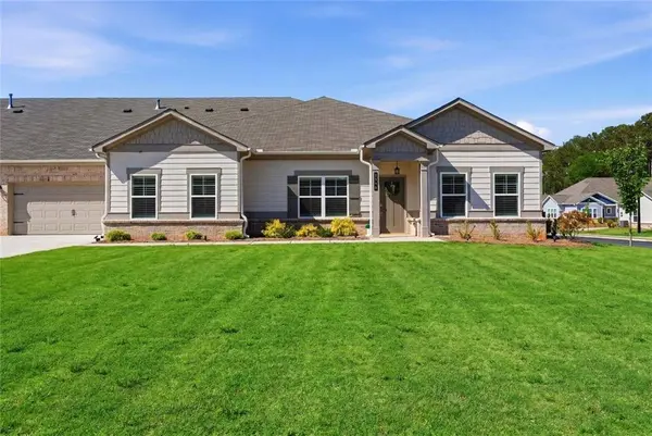 3930 Shelleydale DR, Powder Springs, GA 30127