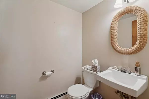 718 CHERRY ST, Lansdale, PA 19446