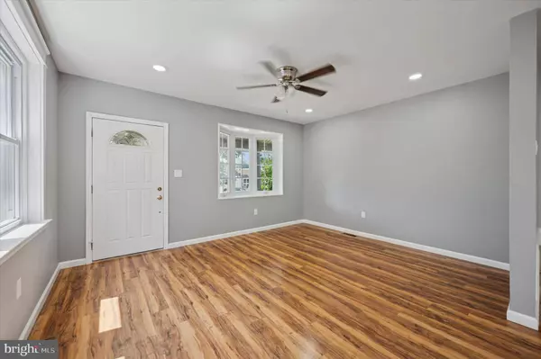 107 E 5TH ST, Lansdale, PA 19446