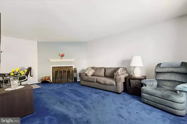 1105 WHITPAIN HLS, Blue Bell, PA 19422