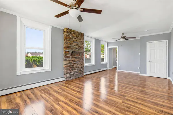 316 ELM AVE, North Wales, PA 19454