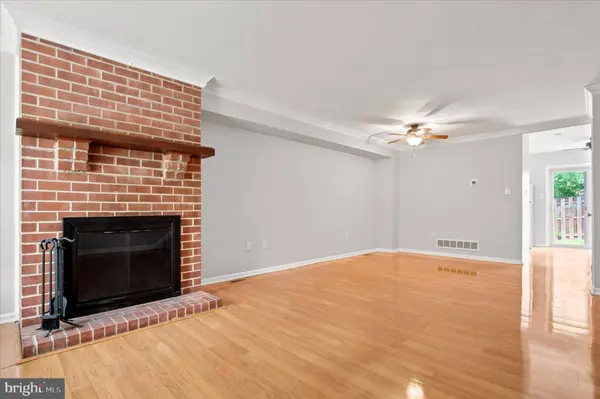 700 FARMINGTON AVE #4, Pottstown, PA 19464
