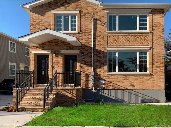 11542 175 ST #2, Saint Albans, NY 11434