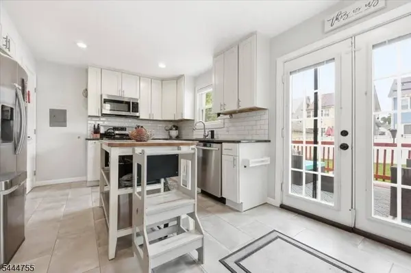 KITCHEN 22 Naden Ave, Irvington Twp., NJ 07111