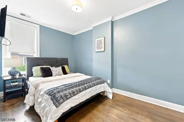 64 Montague Pl, Montclair Twp., NJ 07042