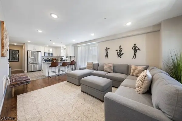 34 Garibaldi Ave, Newark City, NJ 07114