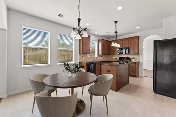 6102 Harmony Park LN, Fulshear, TX 77441