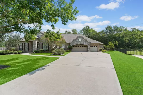 4102 Worthing DR, Fulshear, TX 77441