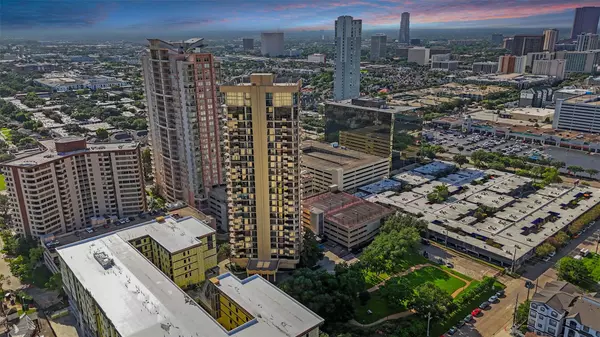 3350 Mccue RD #2301, Houston, TX 77056