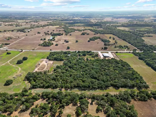 1730 US Highway 77 S, Hallettsville, TX 77964