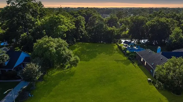 5235 Westerdale DR, Fulshear, TX 77441