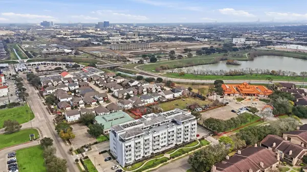 6955 Turtlewood DR #602, Houston, TX 77072