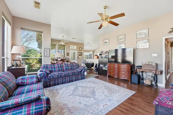 1603 Bonnie Lea LN, Fresno, TX 77545