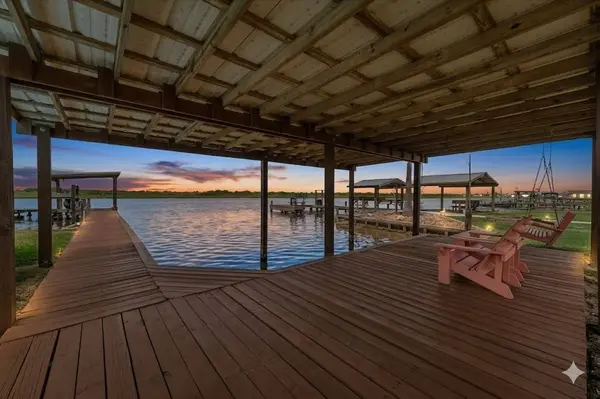 1868 County Road 201, Sargent, TX 77414