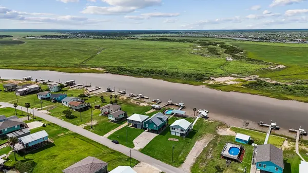 1868 County Road 201, Sargent, TX 77414