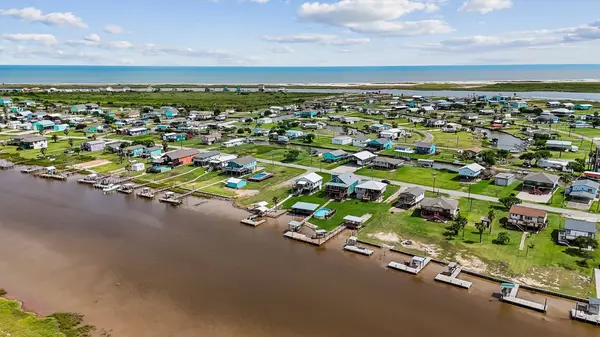 1868 County Road 201, Sargent, TX 77414