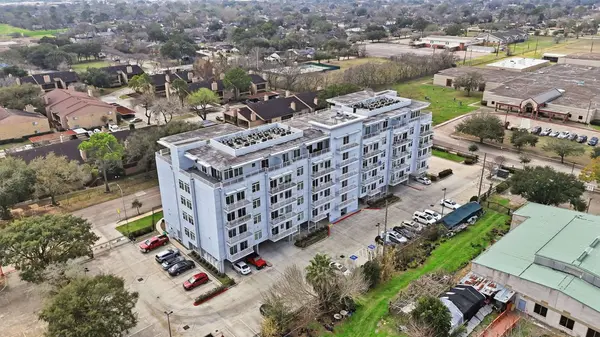 6955 Turtlewood DR #502, Houston, TX 77072
