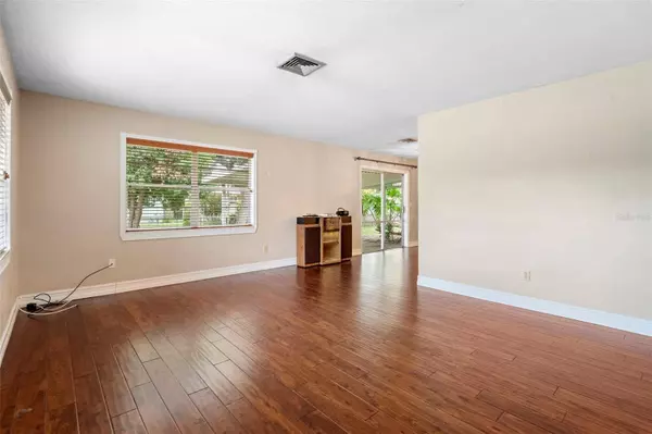 1806 ELSA ST, Orlando, FL 32806