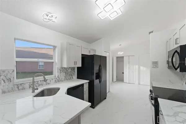 10602 RAINBOW TROUT CT, Orlando, FL 32825