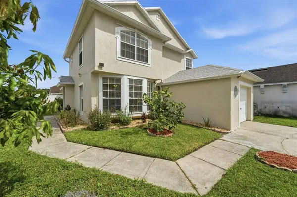 2411 PARSONS POND CIR