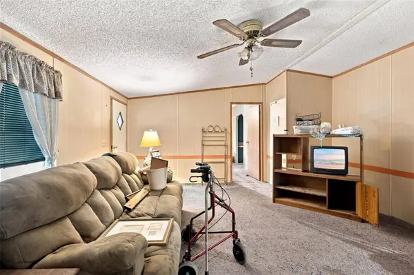 2746 TROPICAL LAKE DR, Kissimmee, FL 34741