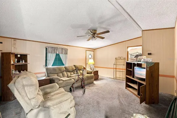 2746 TROPICAL LAKE DR, Kissimmee, FL 34741