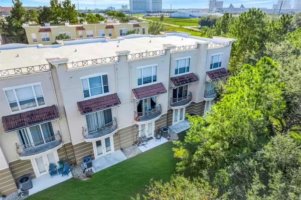 5002 TIDEVIEW CIR #3, Orlando, FL 32819