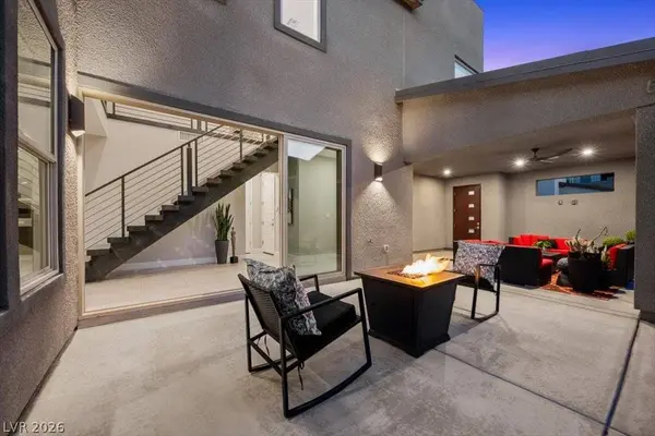 1984 Regal Bluff DR, Henderson, NV 89052