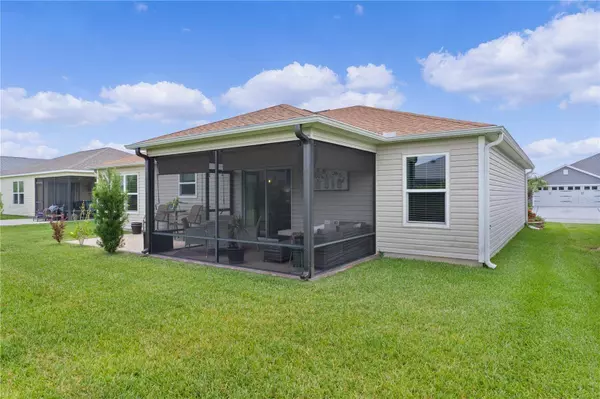 1721 GERMAKIAN LN, The Villages, FL 32163