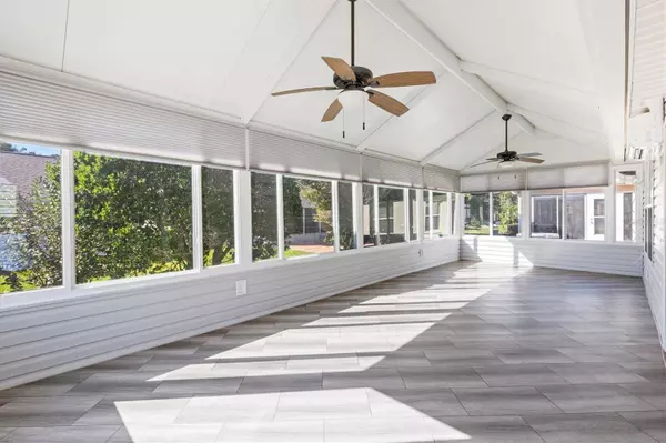 1422 SEGOVIA PL, The Villages, FL 32162