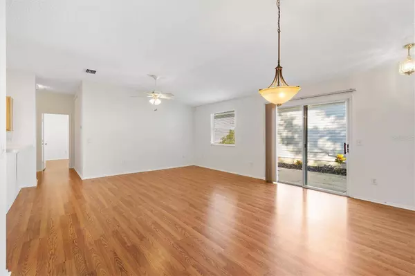 428 CANTERBURY CT, The Villages, FL 32162